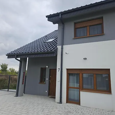 Diamentowa 7 Rent Konarzewo בית אירוח