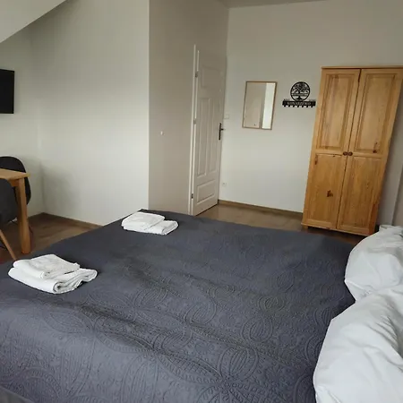 Diamentowa 7 Rent Konarzewo Homestay Poznan